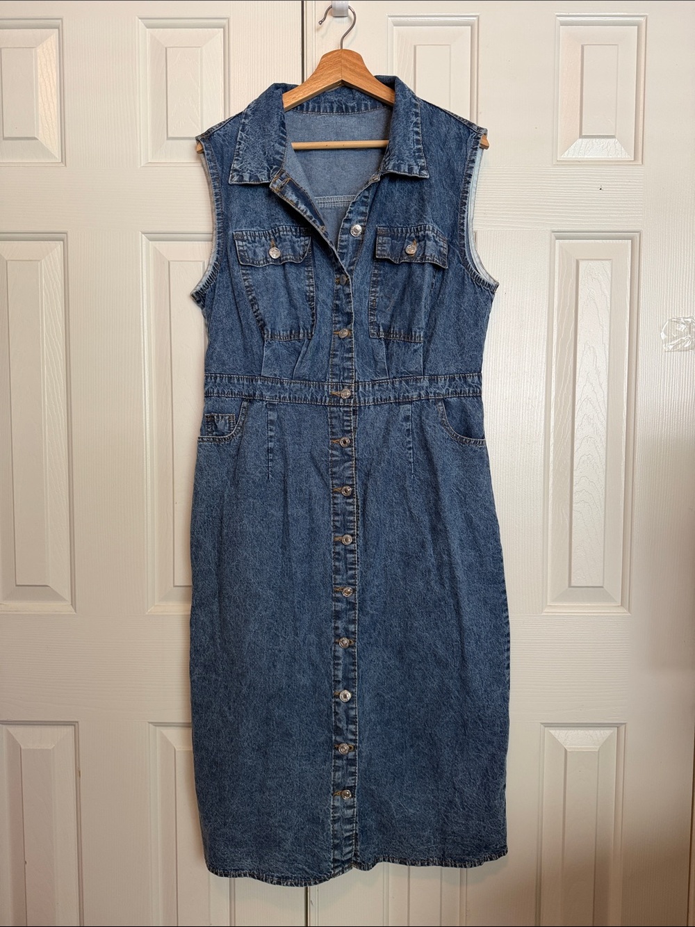 Sleeveless Button-Front Denim Dress - Medium Blue